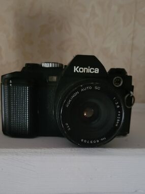 Konica FS-1 35mm SLR Camera w/ROKINON Auto SC 28mm Lens & Underground 600 Flash